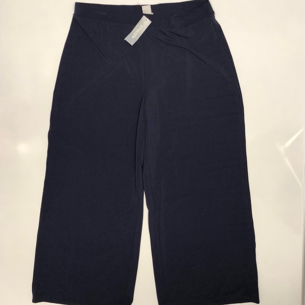 Chico’s Mid rise Straight -Leg crop pants Size Chico’s 1 / US 8-10